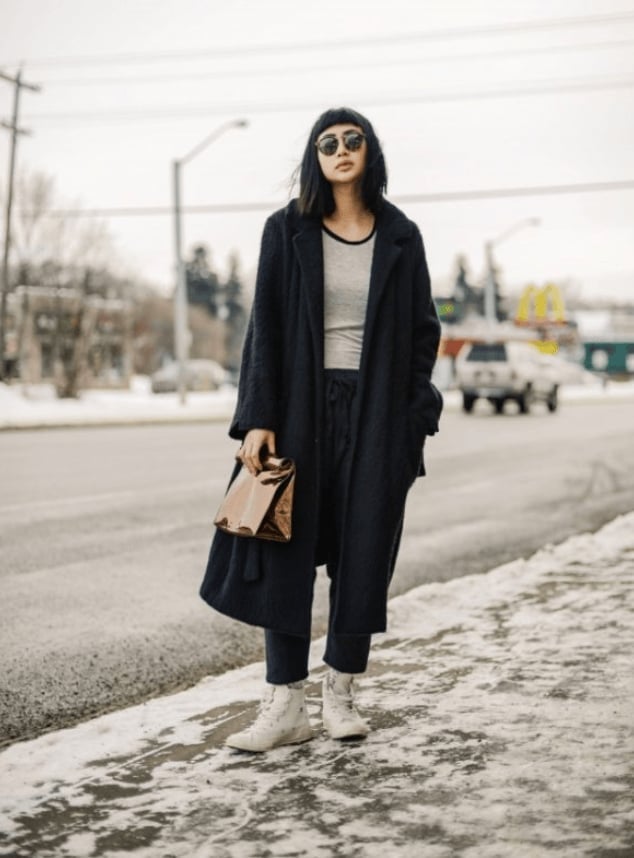 Navy Joggers With Long Navy Coat For Cold Weather — Classy Joggers Outfits