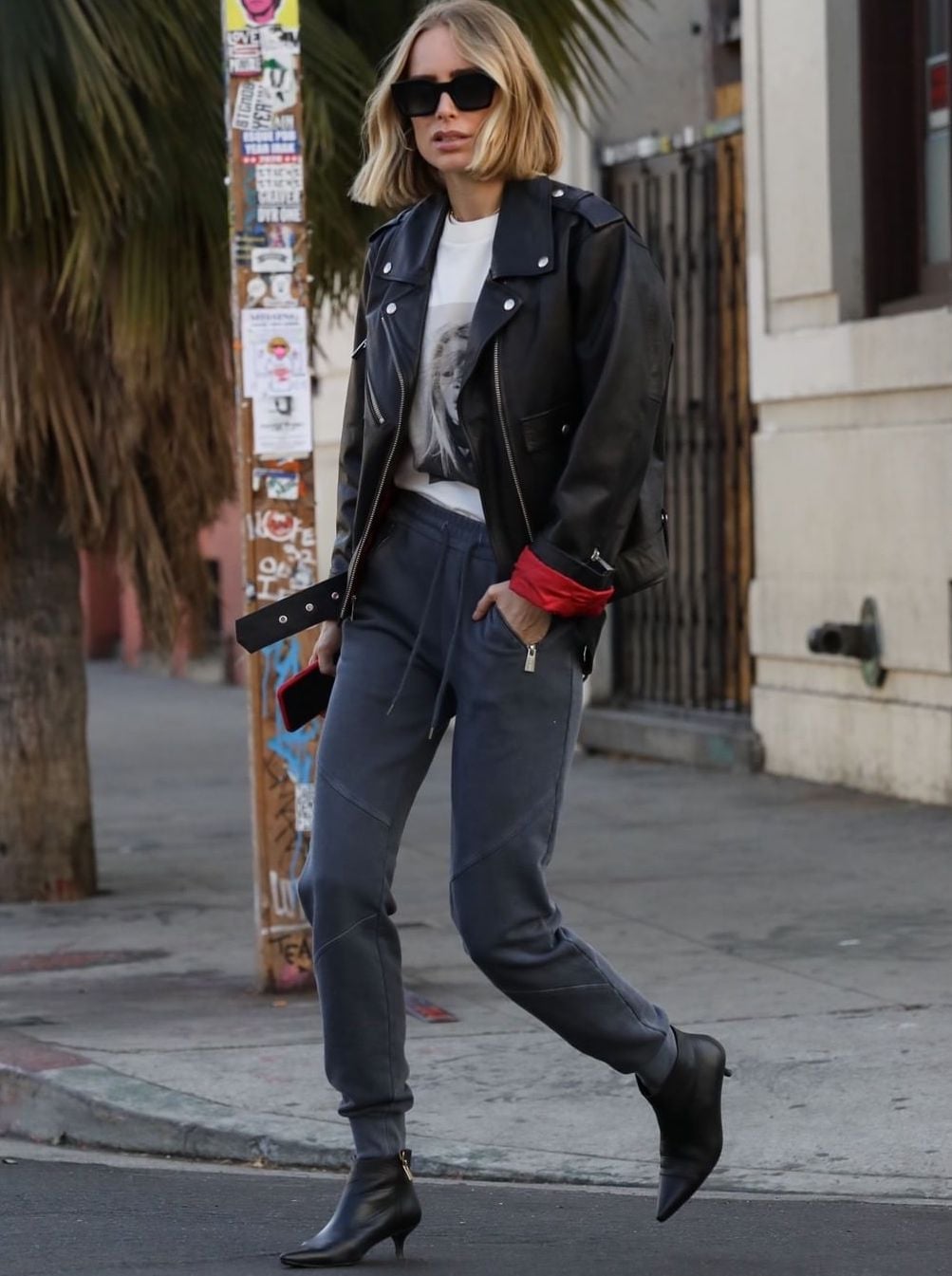 Fitted Grey Joggers With Leather Jacket — Classy Joggers Outfits