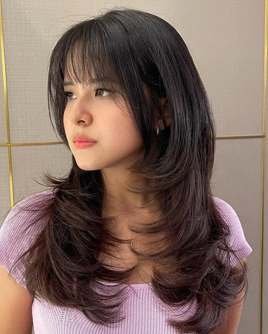 Mid-Back Layered Cut With Curtain Bangs — Classy Korean Haircuts