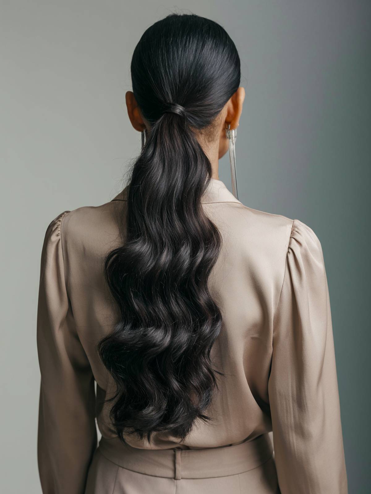 Mid-Back Sleek Low Ponytail With Waves — Classy Latina Hairstyles
