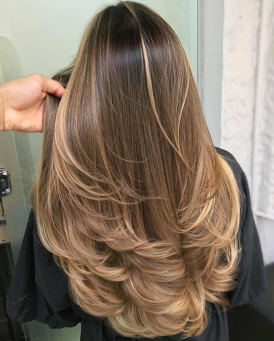 Dramatic Stacked Layers In Honey Blonde Dramatic Stacked Layers In Honey Blonde — Classy Layers Wig