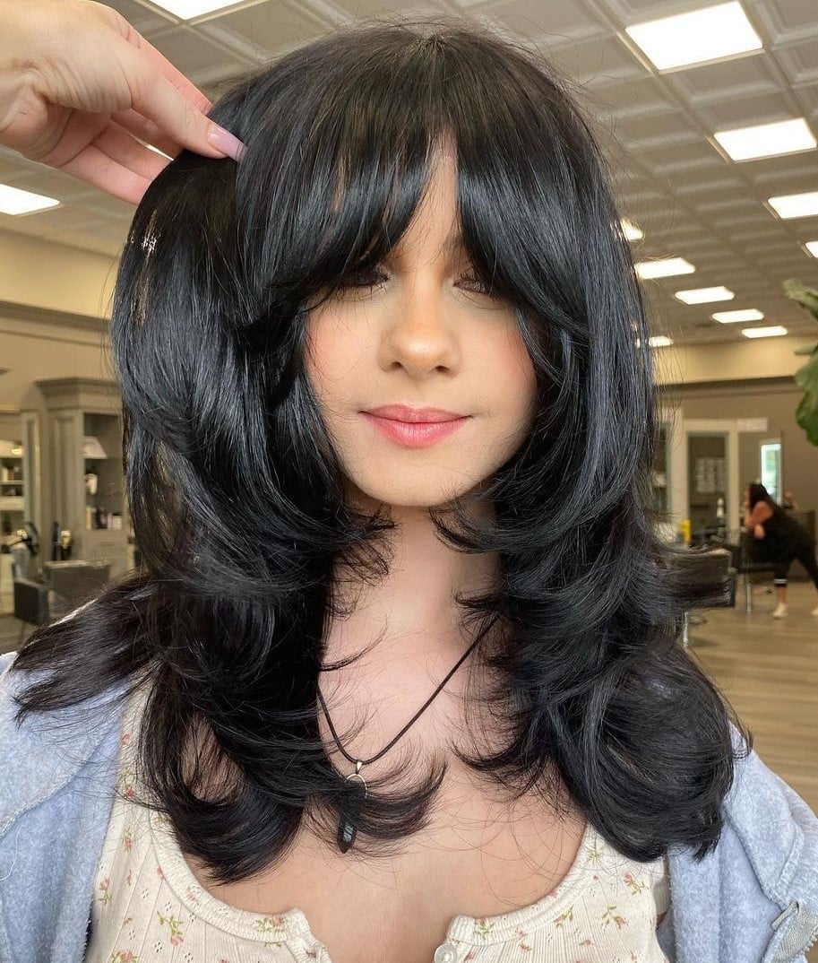 Shag With Full Fringe And Natural Waves Shag With Full Fringe And Natural Waves — Classy Layers Wig