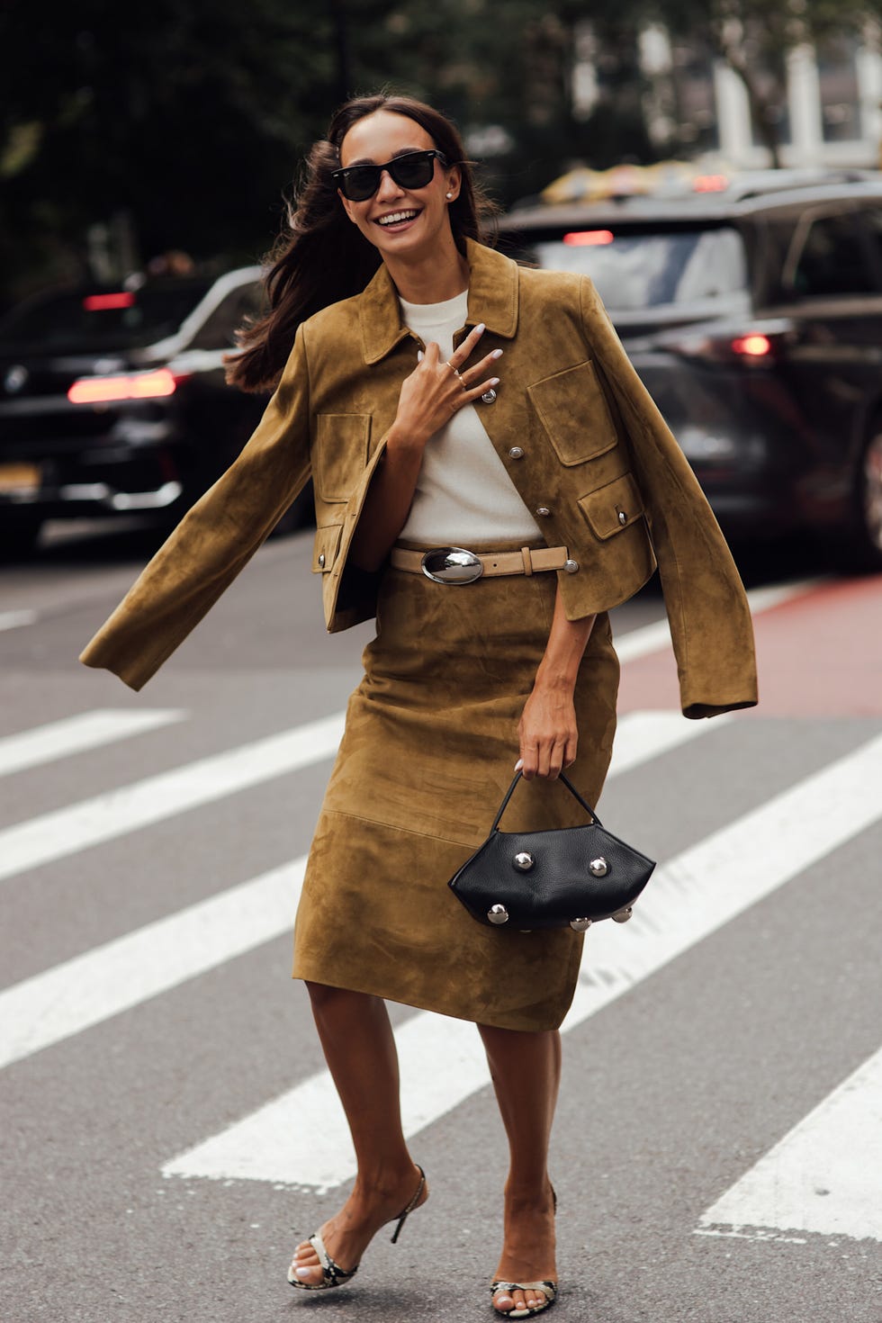 Tan Suede Jacket and Pencil Skirt with White T-Shirt Tan Suede Jacket and Pencil Skirt with White T-Shirt — Classy Leather Outfits