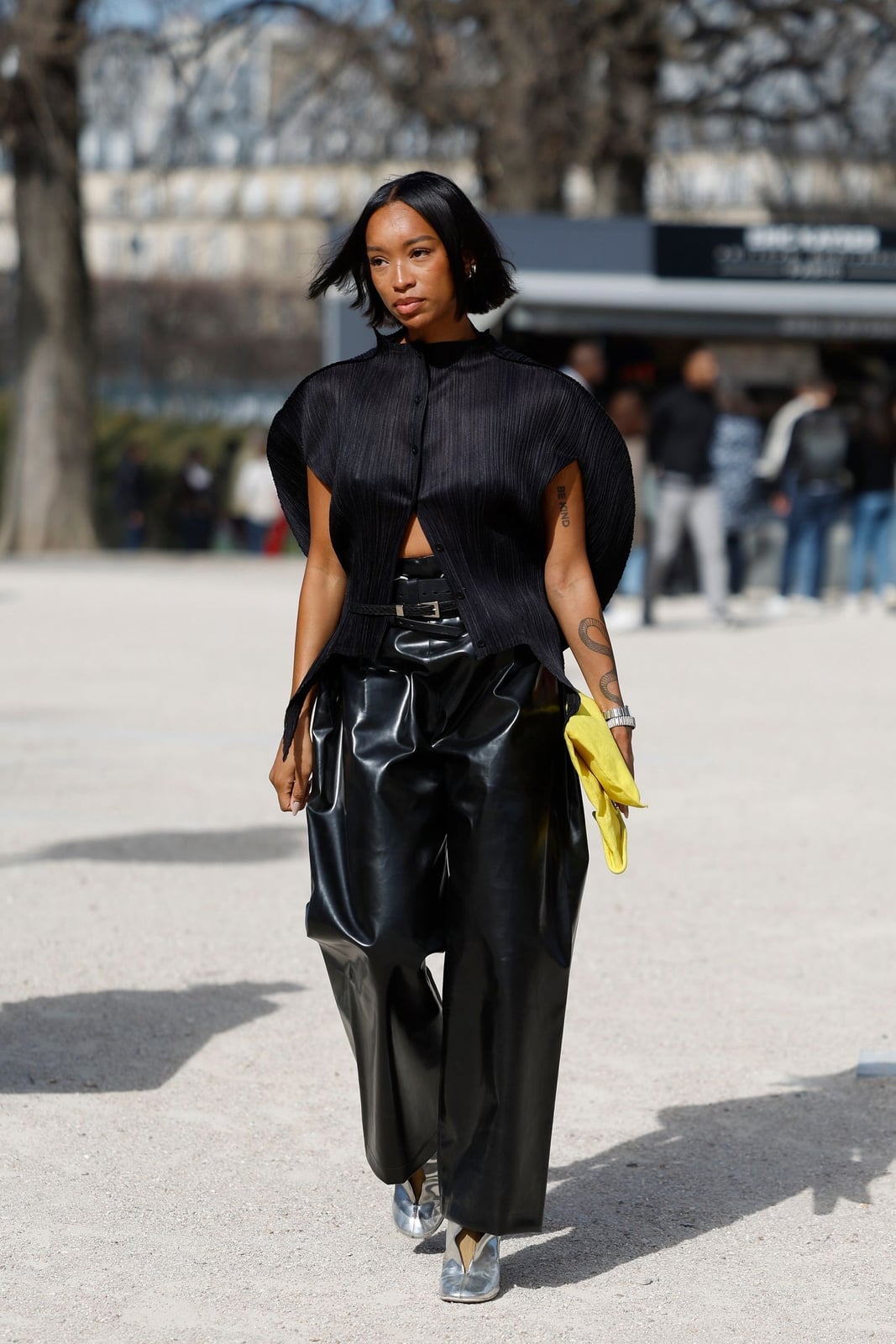 Baggy Leather Pants With Dramatic Sleeve Top — Classy Leather Pants Outfits