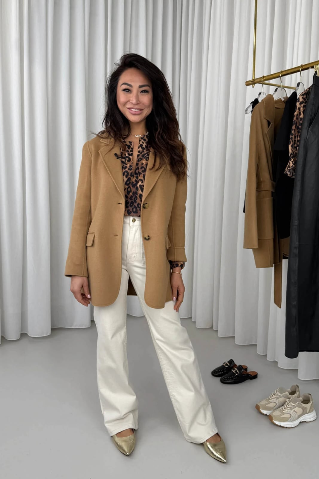 Leopard Blouse with White Pants and Camel Blazer Leopard Blouse with White Pants and Camel Blazer — Classy Leopard Outfits