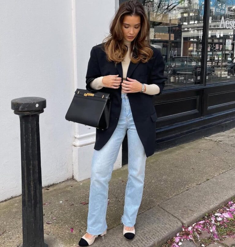 23 Classy Light Blue Jeans Outfits 2027