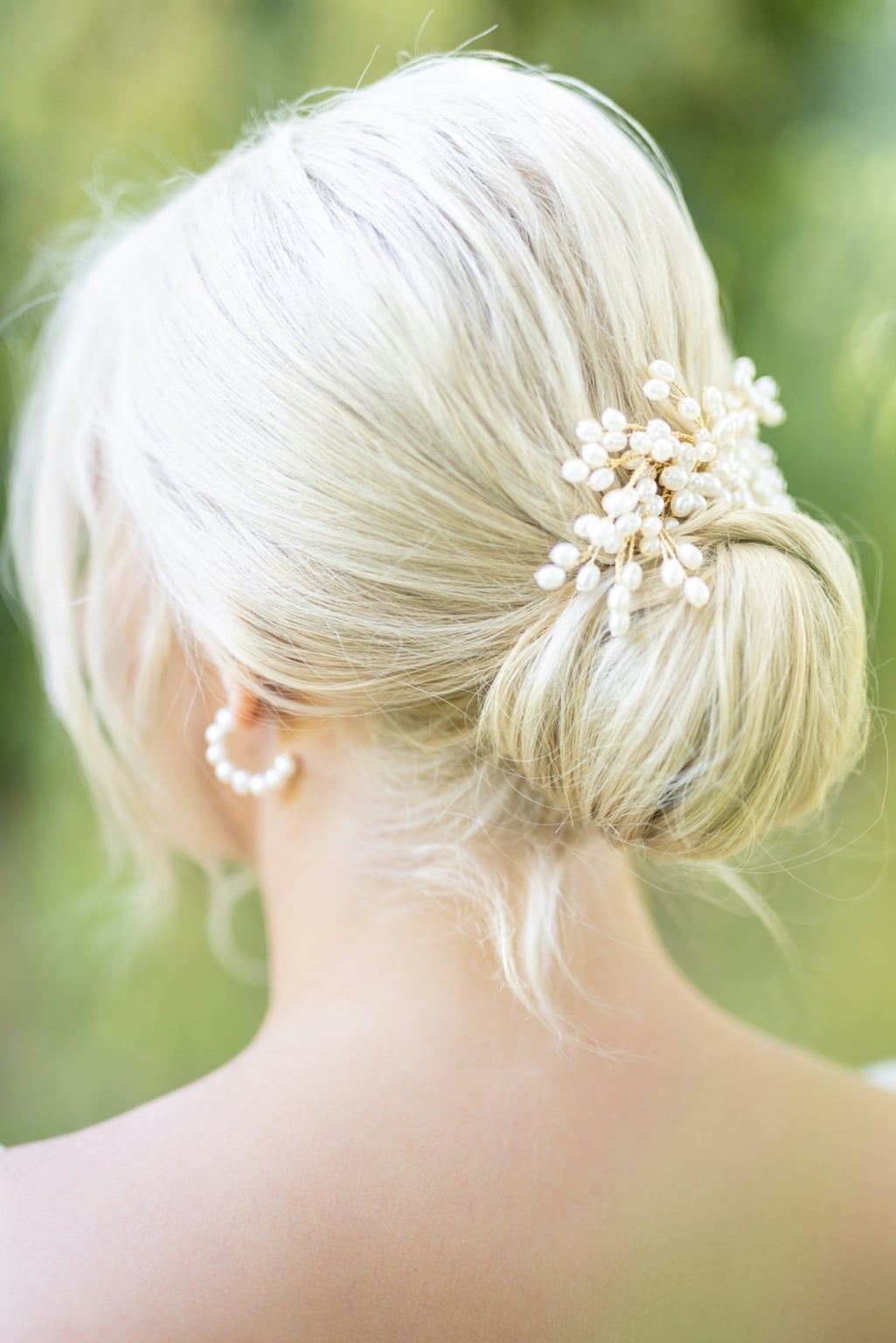 Vanilla Beige Blonde Sleek Bun With Face-Framing, Office-Safe Version — Classy Low Bun Wedding Hair