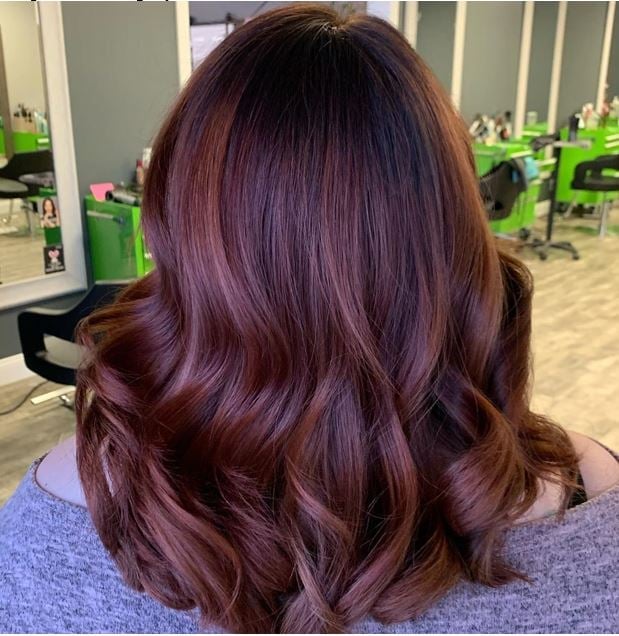 Collarbone Waves With Subtle Mahogany Tones — Classy Mahogany Hair