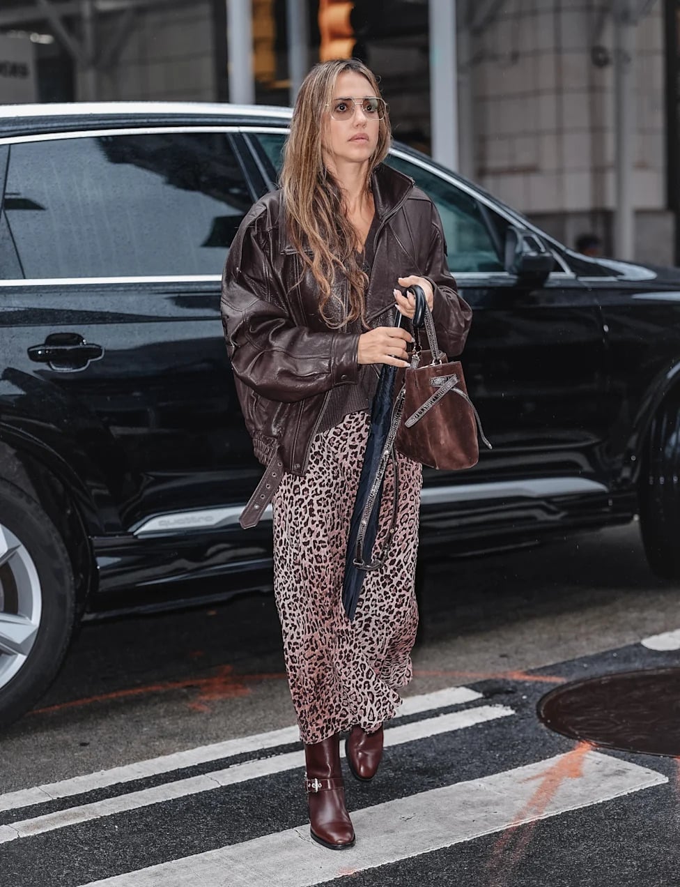 Pink Leopard Print Maxi Skirt With Bomber Jacket — Classy Maxi Skirt Outfits