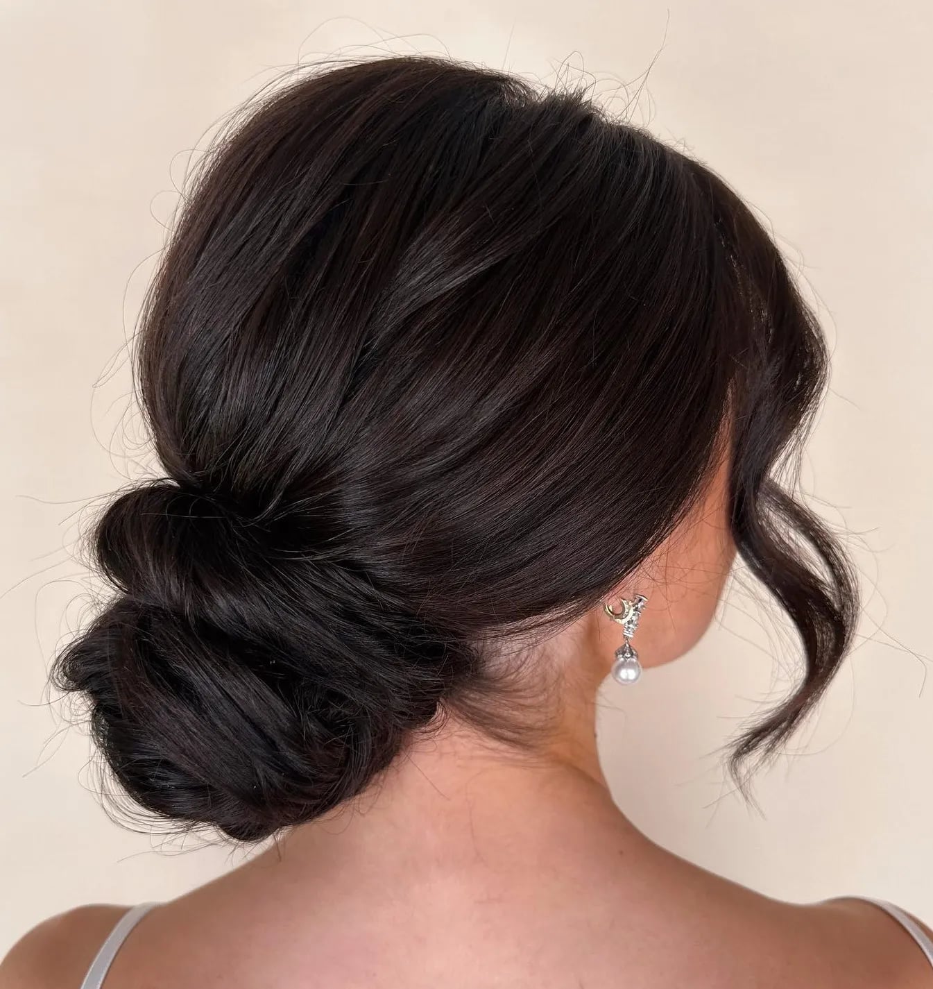 Smooth Dark Brown Nape Bun Smooth Dark Brown Nape Bun — Classy Messy Bun Outfit