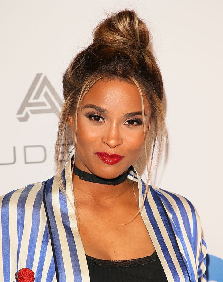 Dark Blonde Messy Bun With Face-Framing Dark Blonde Messy Bun With Face-Framing — Classy Messy Bun Outfit
