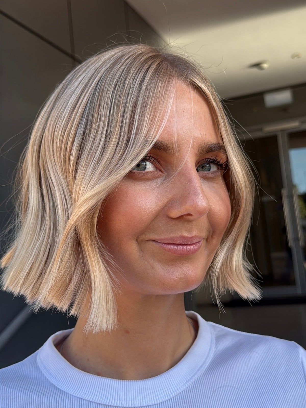 Collarbone Bob With Face-Framing Bangs Collarbone Bob With Face-Framing Bangs — Classy Middle Part Bob