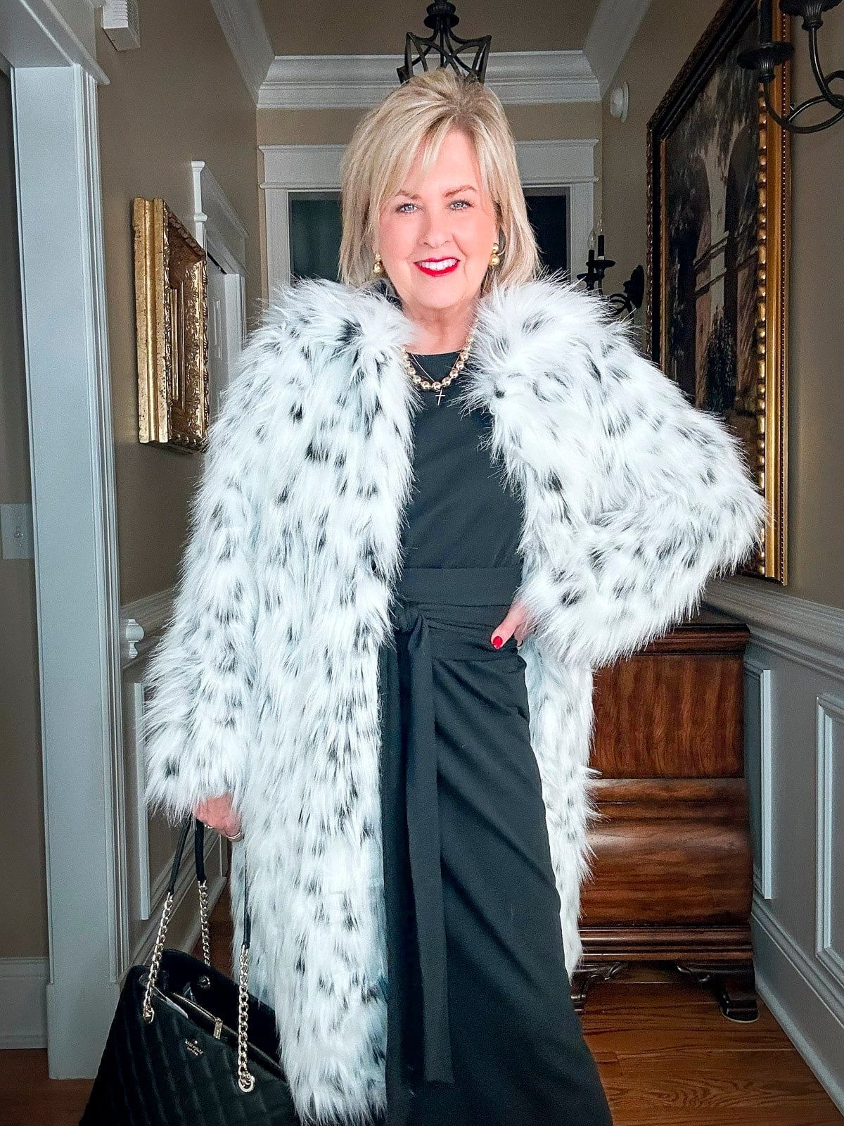 Spotted Faux Fur Coat With Fitted Dress — Classy Mob Wife Outfits