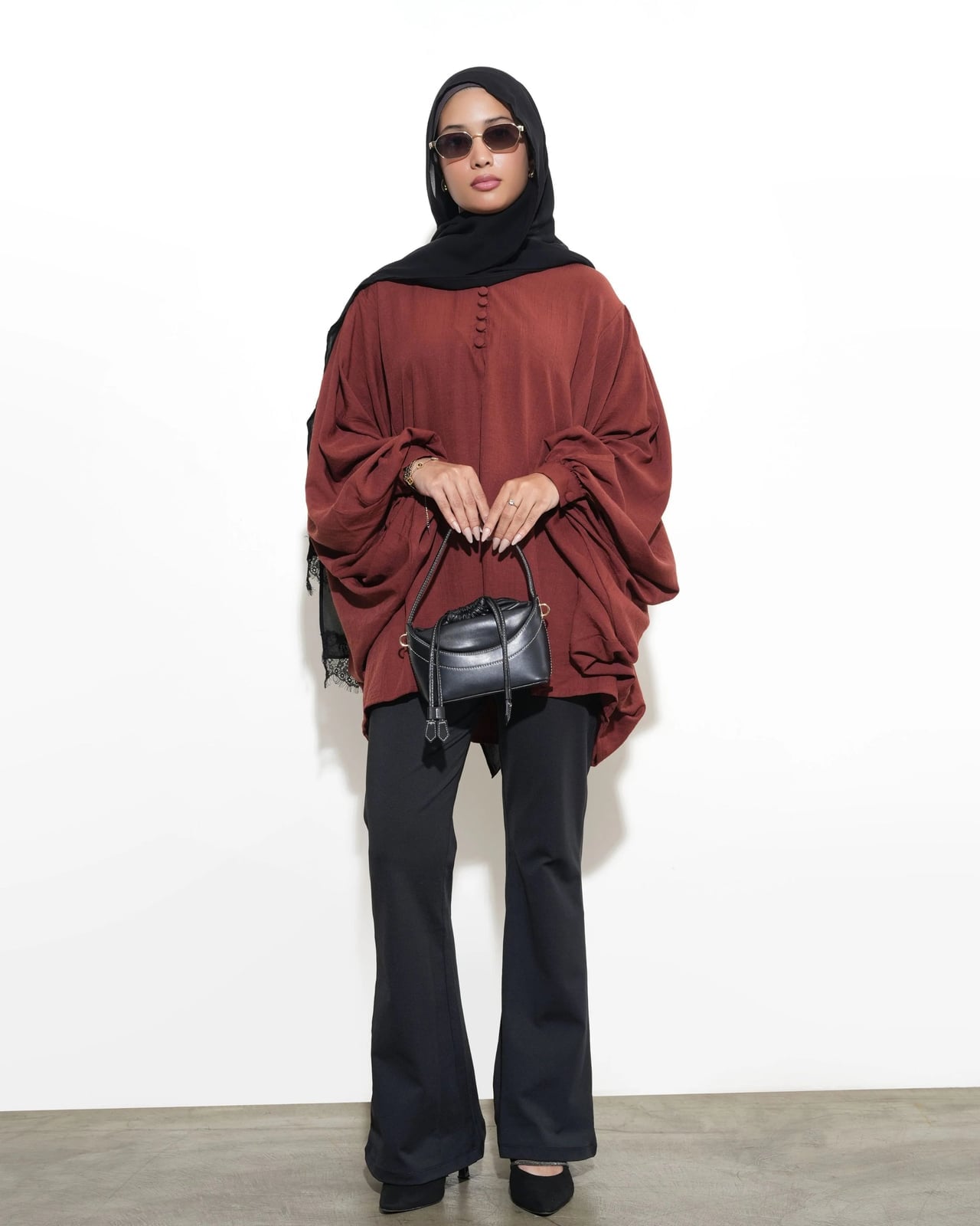 Rust Oversized Chiffon Blouse and Wide-Leg Trousers Rust Oversized Chiffon Blouse and Wide-Leg Trousers — Classy Modest Outfits