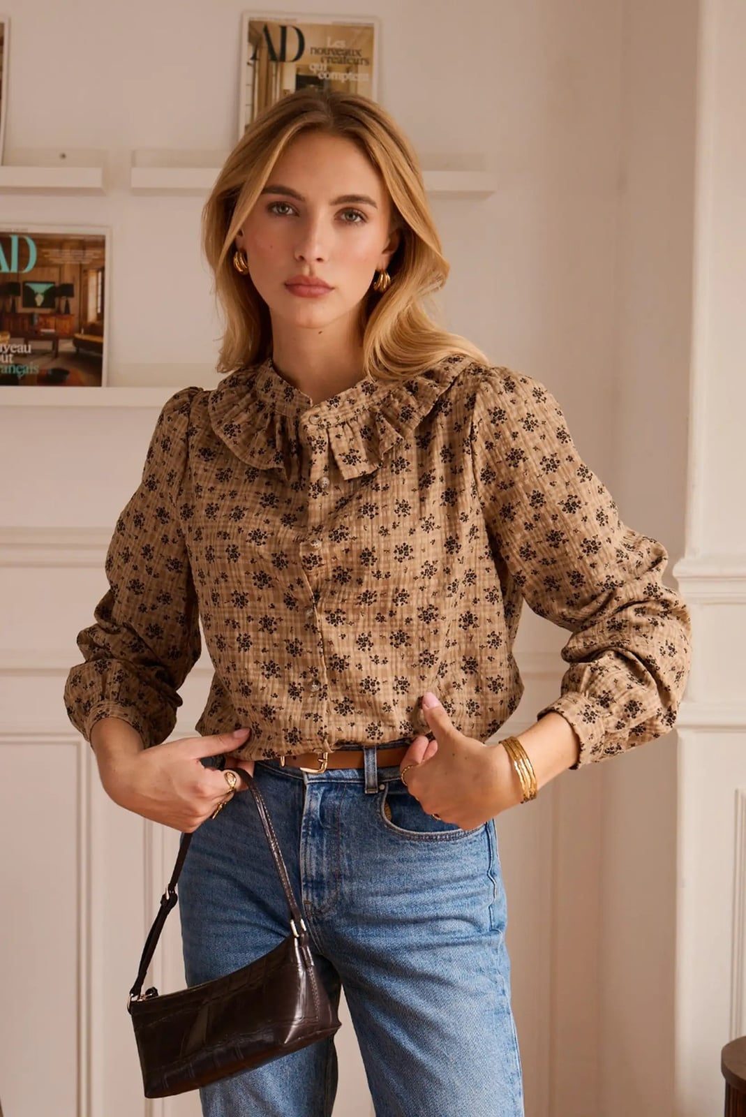 Printed Blouse With Ruffled Collar Printed Blouse With Ruffled Collar — Classy Mujer Outfits