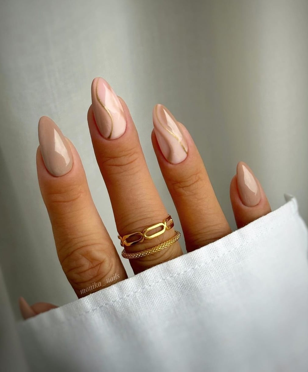 Medium Almond Nude Solid Pink Gold Line Art Medium Almond Nude Solid Pink Gold Line Art — Classy Nail Extensions