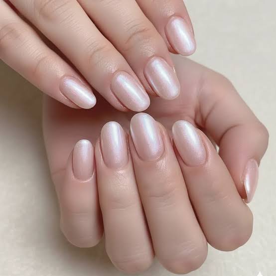 Medium Almond Fine French Line Glossy Nails Medium Almond Fine French Line Glossy Nails — Classy Nail Extensions