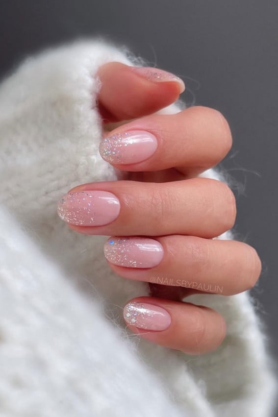 Sheer Pink Oval Nails With Glitter Accents Sheer Pink Oval Nails With Glitter Accents — Classy Nail Shapes