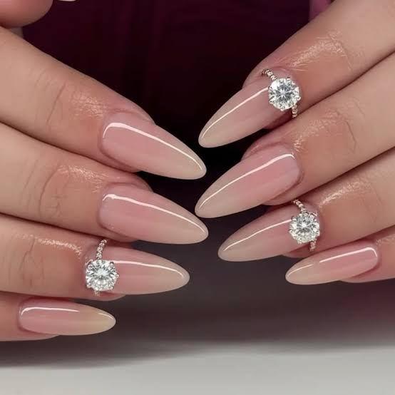 Elegant Long Stiletto Nude Pink Nails Elegant Long Stiletto Nude Pink Nails — Classy Nail Shapes