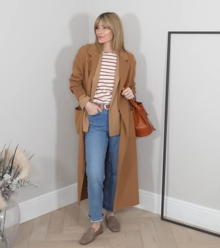 Camel Cardigan Over Striped T-shirt And Jeans Camel Cardigan Over Striped T-shirt And Jeans — Classy Neutral Outfits