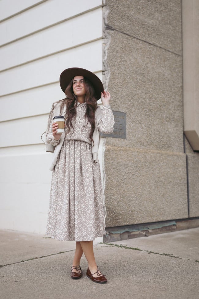 Neutral Floral Dress With Light Jacket Neutral Floral Dress With Light Jacket — Classy Neutral Outfits