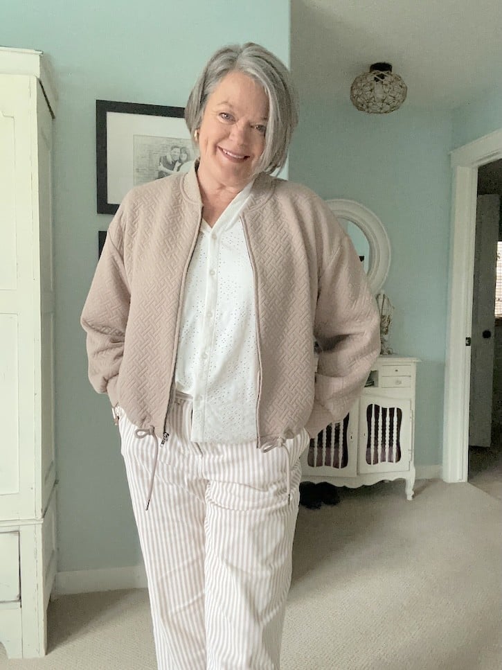 Quilted Bomber Jacket Over Broderie Anglaise Blouse Quilted Bomber Jacket Over Broderie Anglaise Blouse — Classy Neutral Outfits