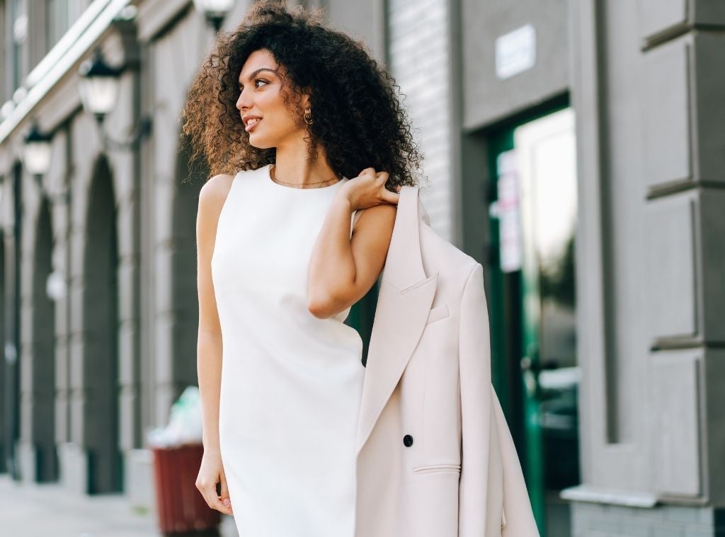White Sheath Dress with Oversized Beige Linen-Blend Blazer White Sheath Dress with Oversized Beige Linen-Blend Blazer — Classy Office Dresses