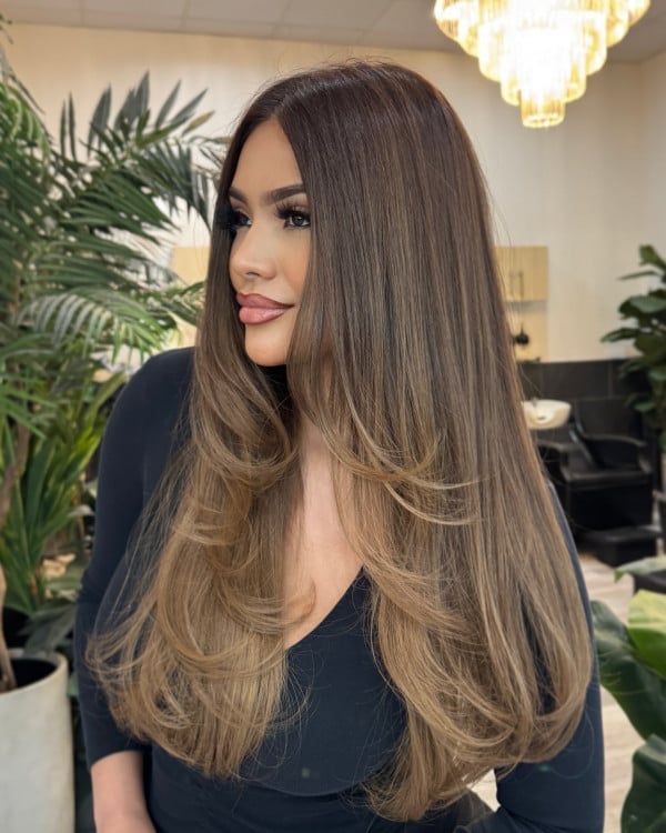 Long Ombre With Face-Framing Layers And Curtain Bangs Long Ombre With Face-Framing Layers And Curtain Bangs — Classy Ombre Hair