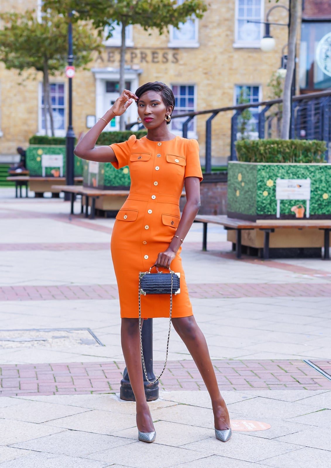 Sharp Orange Button Front Dress for Work Sharp Orange Button Front Dress for Work — Classy Orange Outfits