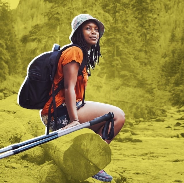 Orange T-Shirt With Patterned Shorts For Hiking Orange T-Shirt With Patterned Shorts For Hiking — Classy Outdoor Outfit