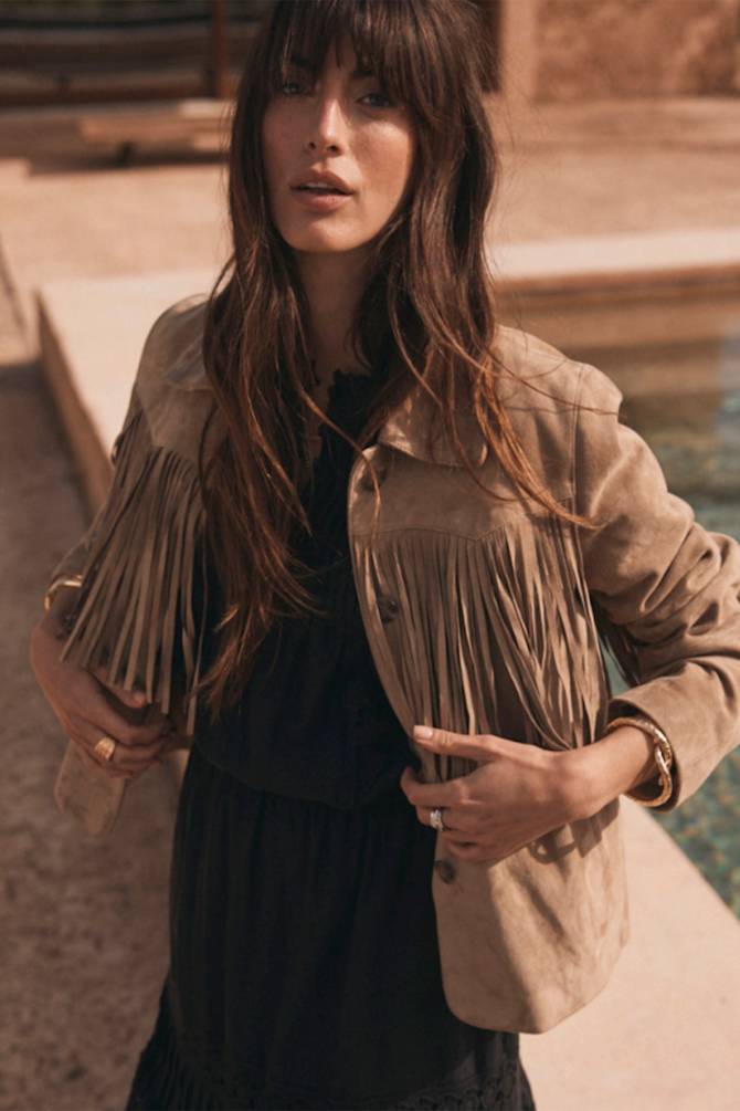 Shoulder Length Shag With Textured Layers — Classy Outfit Hair