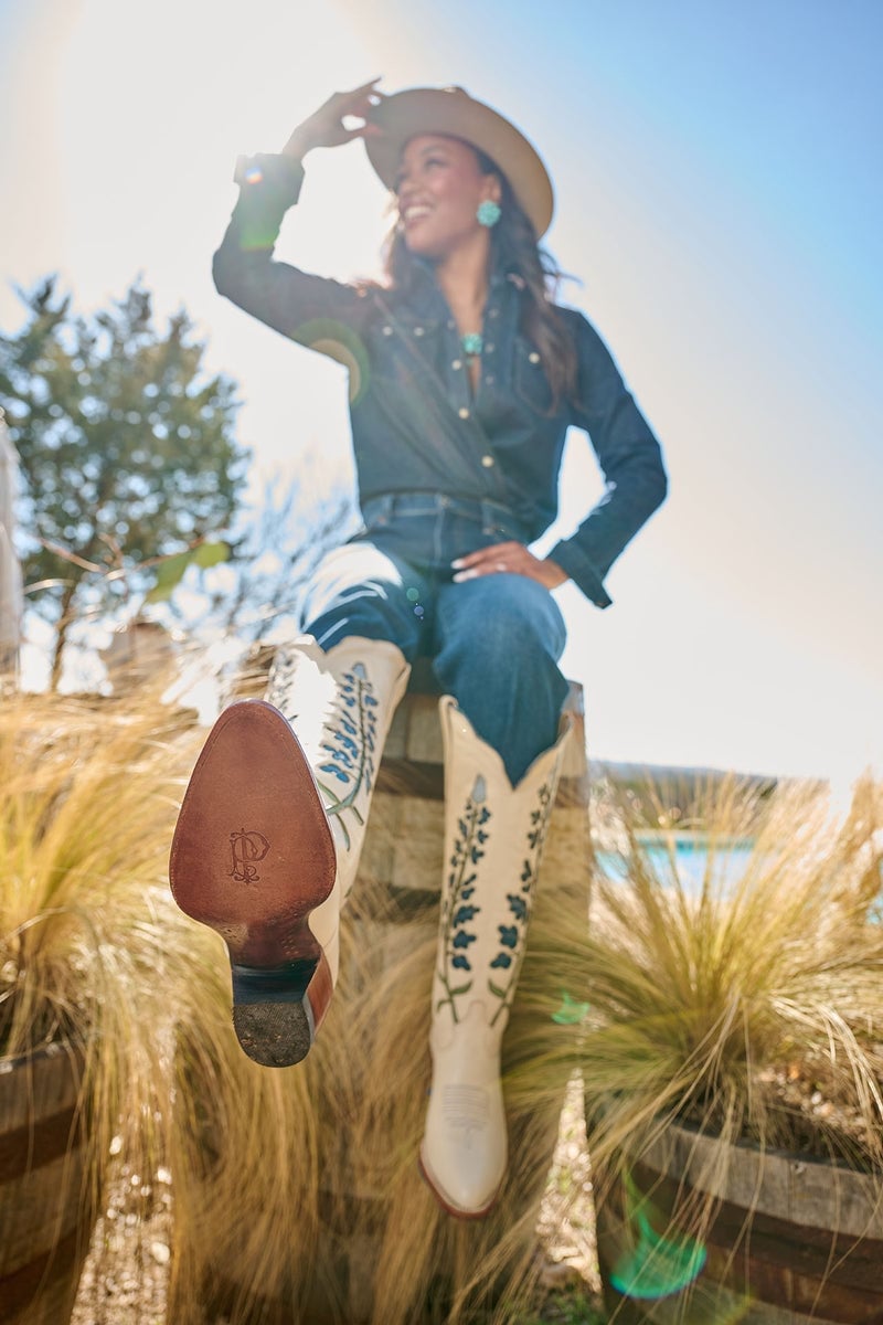 Cream Cowboy Boots With Denim Shirt — Classy Outfits with Cowboy Boots