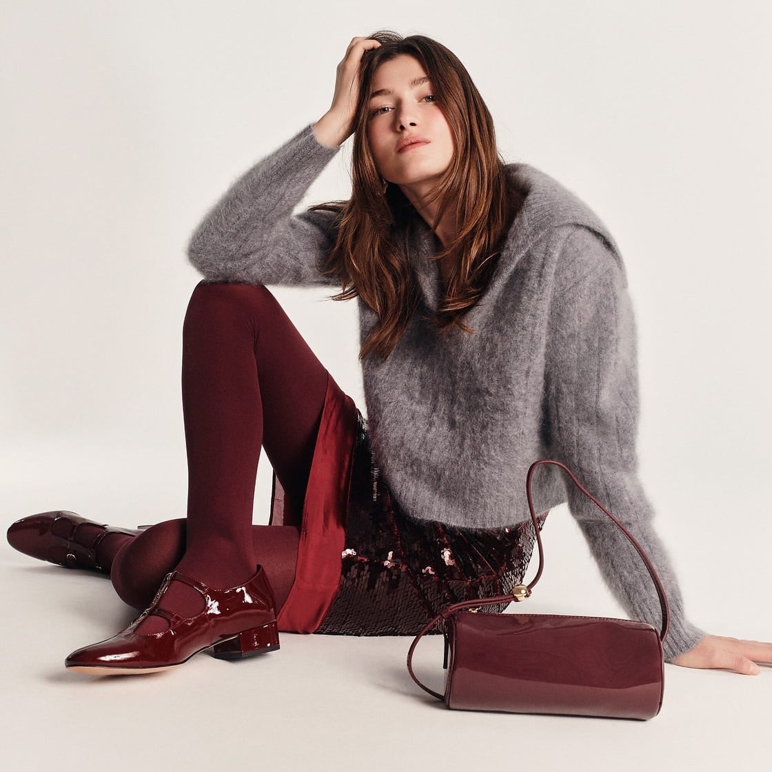 Sequined Skirt With Burgundy Tights — Classy Outfits with Tights