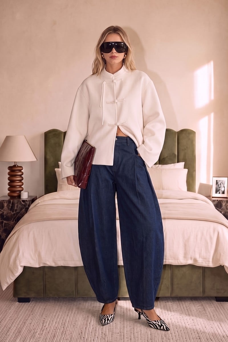 Oversized White Jacket with Denim Jeans Oversized White Jacket with Denim Jeans — Classy Oversize Outfits