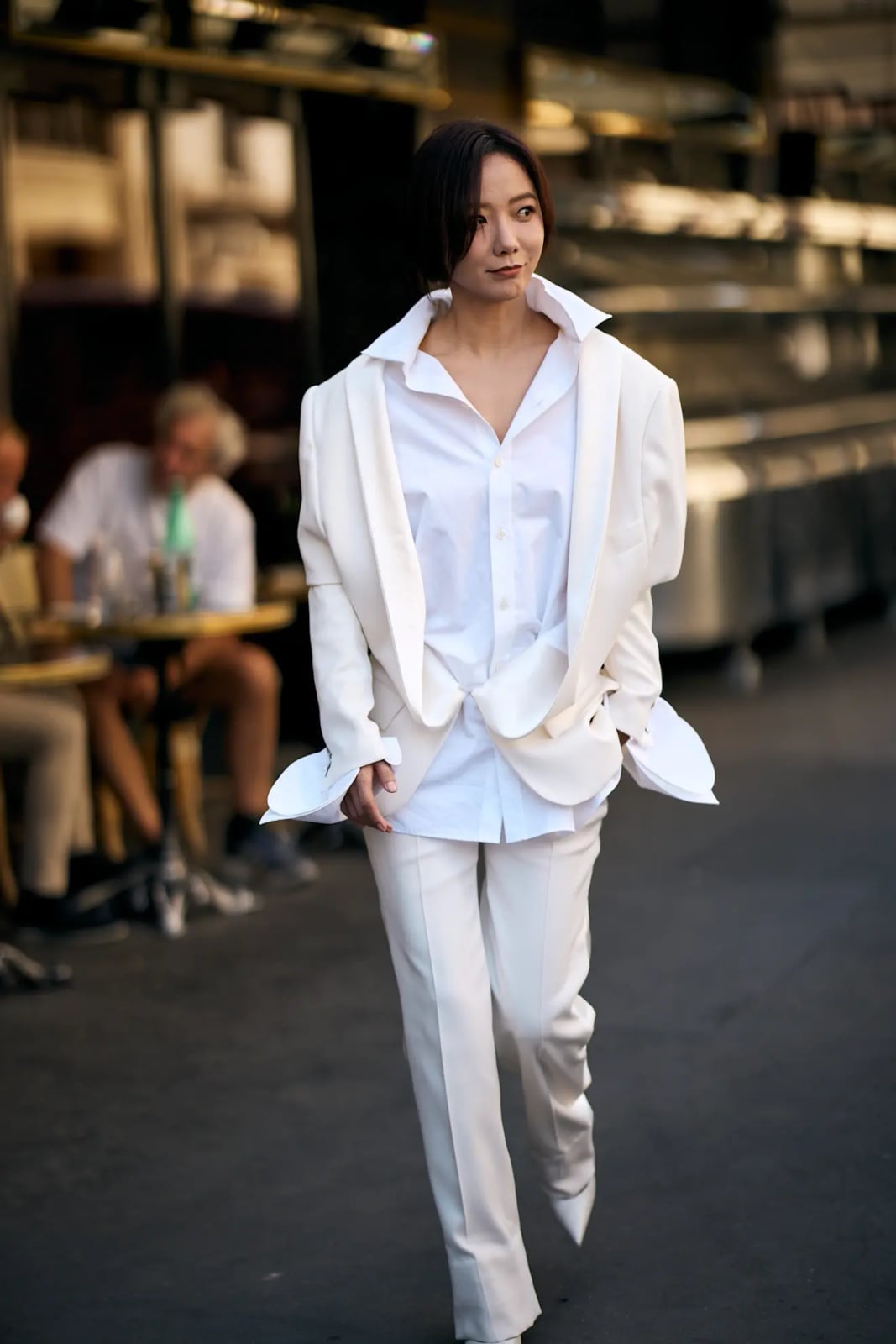 All-white Ensemble with Oversized Blazer All-white Ensemble with Oversized Blazer — Classy Paris Outfits