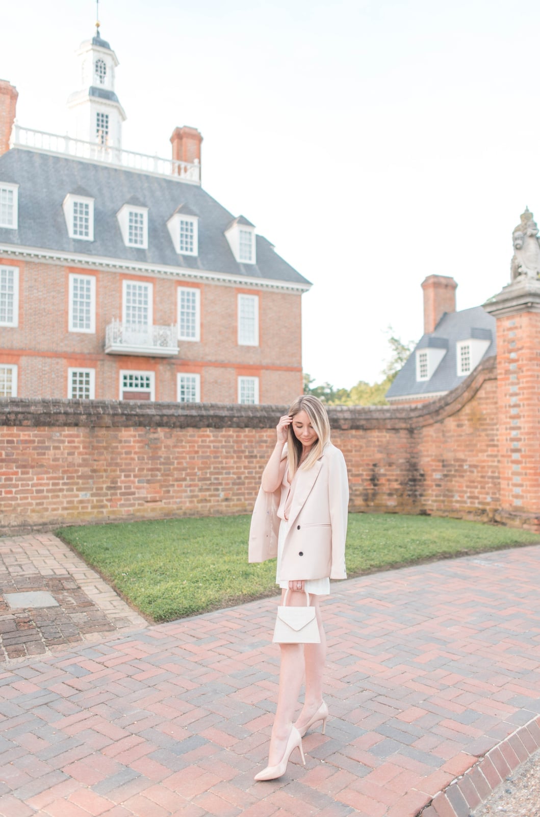 Pale Pink Oversized Blazer with White Mini Dress Pale Pink Oversized Blazer with White Mini Dress — Classy Paris Outfits
