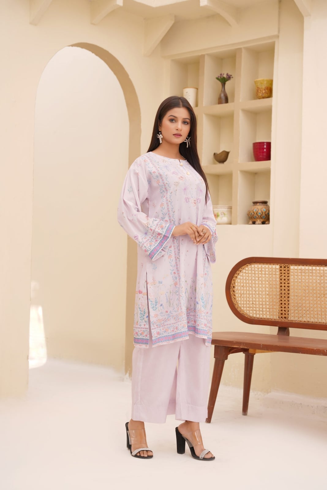 Lilac Floral Print Tunic with Wide-Leg Trousers — Classy Pastel Outfits
