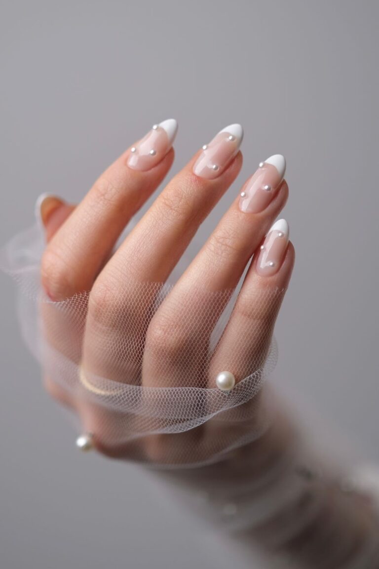 30 Classy Pearl Nails 2027 for an Elegant Touch