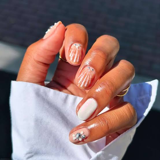 Milky White Luminous Pearlescent Oval Nails Milky White Luminous Pearlescent Oval Nails — Classy Pearl Nails