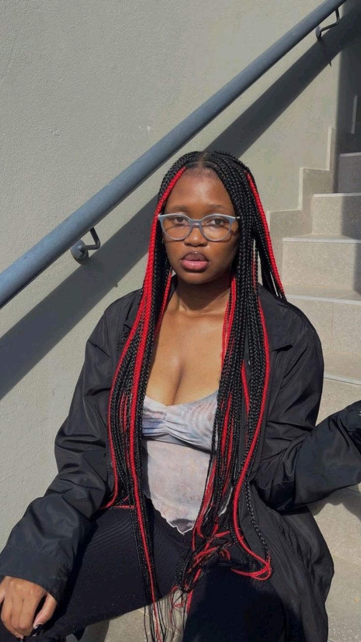 Black Box Braids With Red Peekaboo, Mid-Back Black Box Braids With Red Peekaboo, Mid-Back — Classy Peekaboo Braids