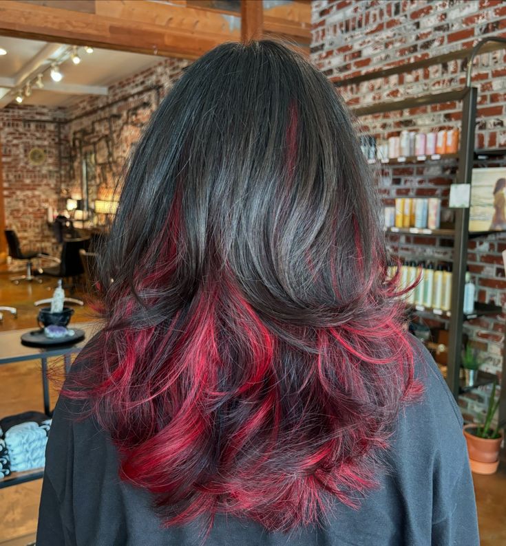 Shoulder Curly Hair With Jewel-Toned Peekaboo — Classy Peekaboo Hair