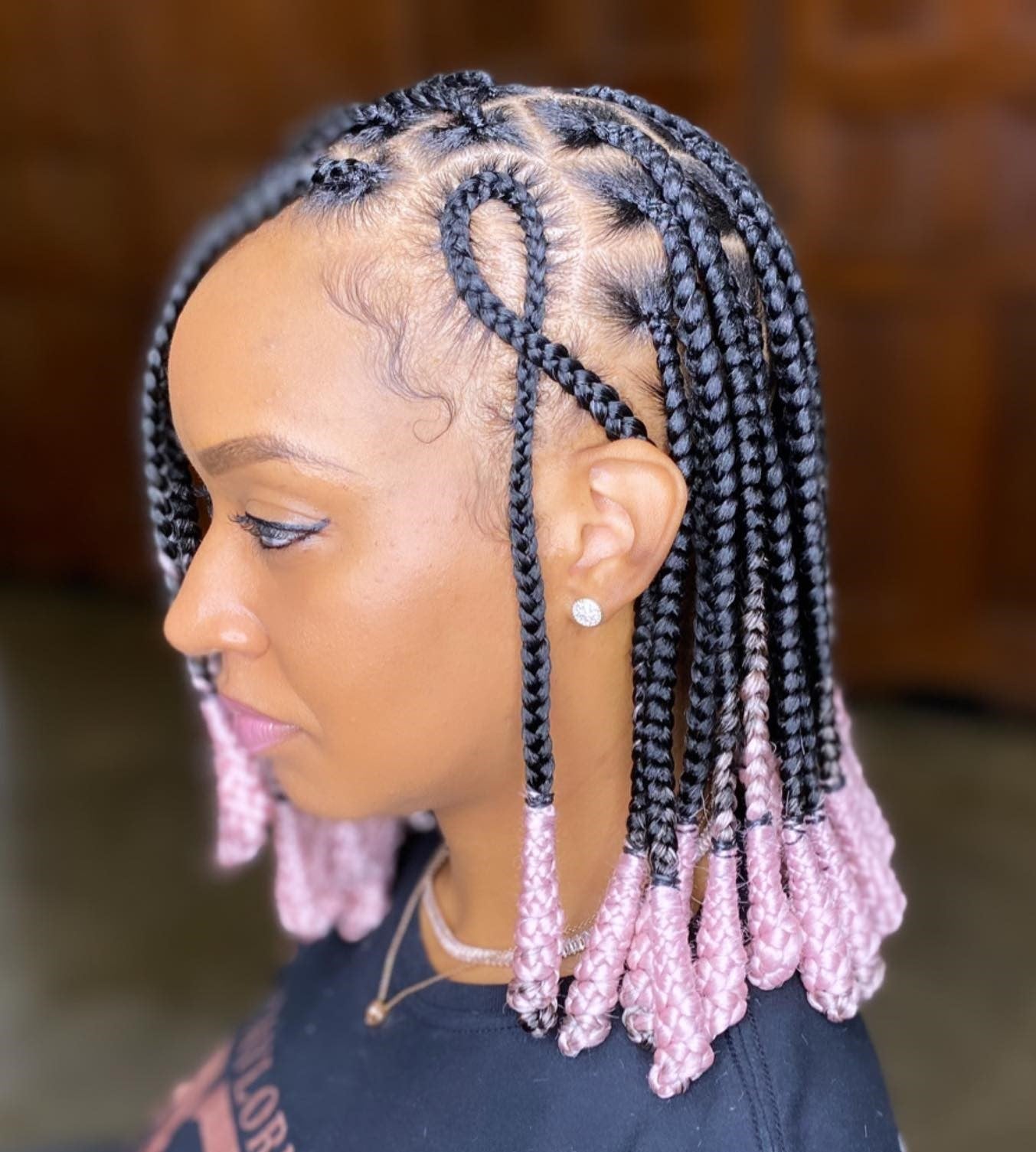 Collarbone Box Braids With Pink Ends Collarbone Box Braids With Pink Ends — Classy Pink Braids