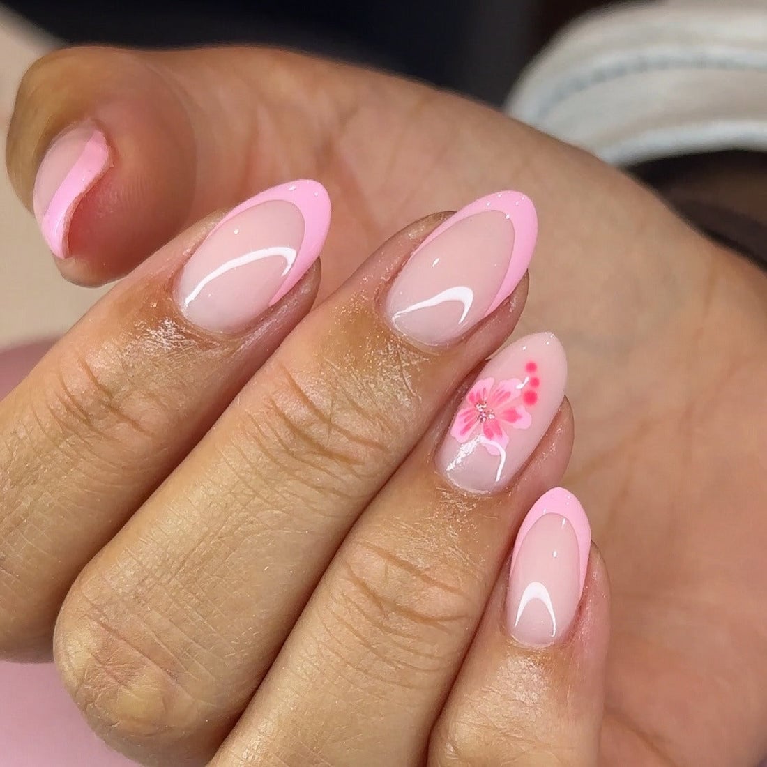 Medium Oval Pink French With Flower Accent Medium Oval Pink French With Flower Accent — Classy Pink French Tip Nails