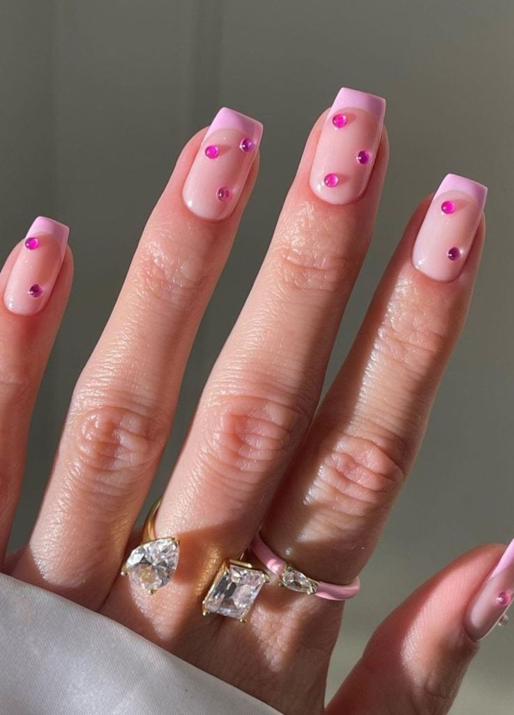 Medium Square Pink Rhinestone French Tips, квадратная Medium Square Pink Rhinestone French Tips, квадратная — Classy Pink French Tip Nails