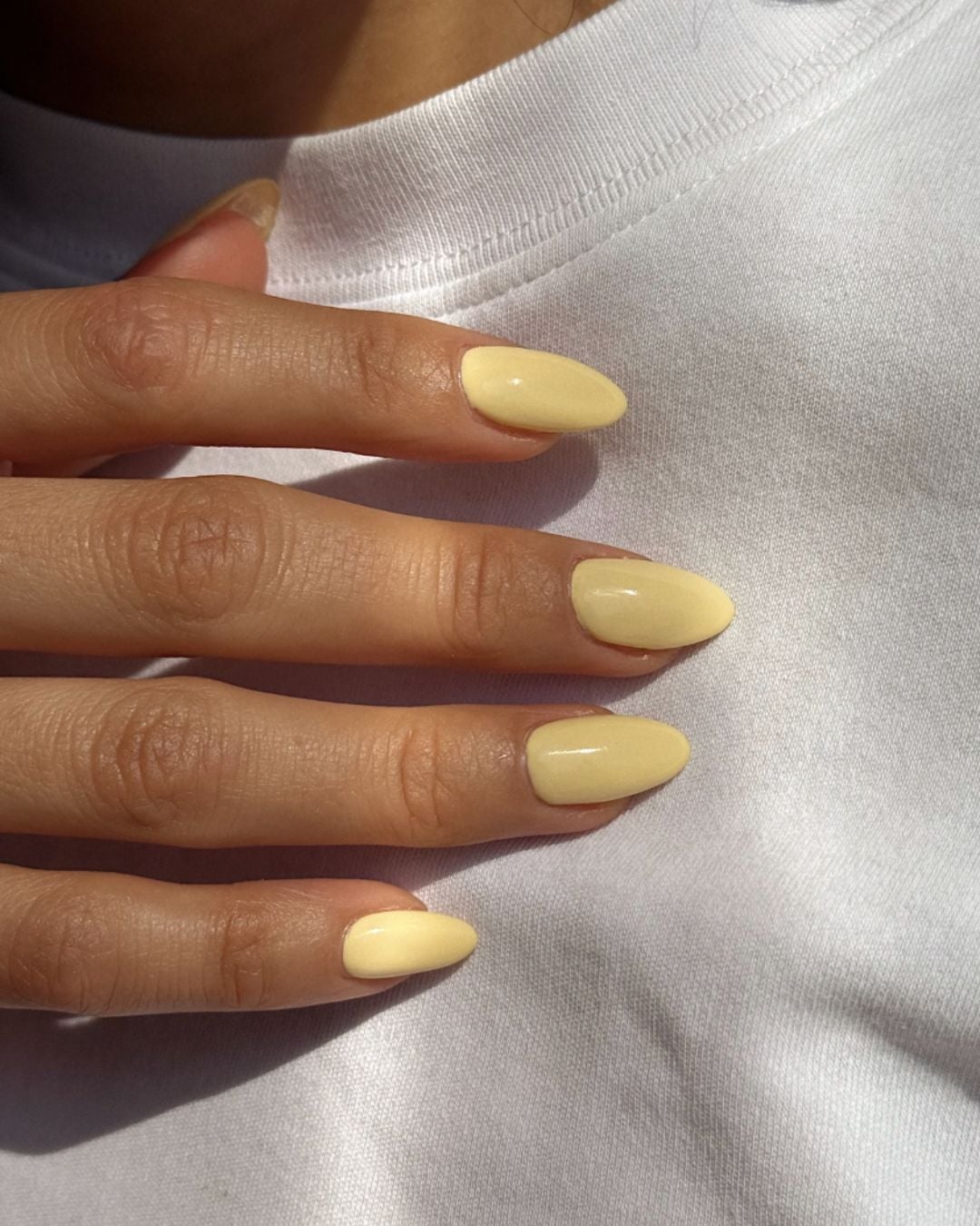 Medium Oval Pale Yellow Glossy Medium Oval Pale Yellow Glossy — Classy Preppy Nails
