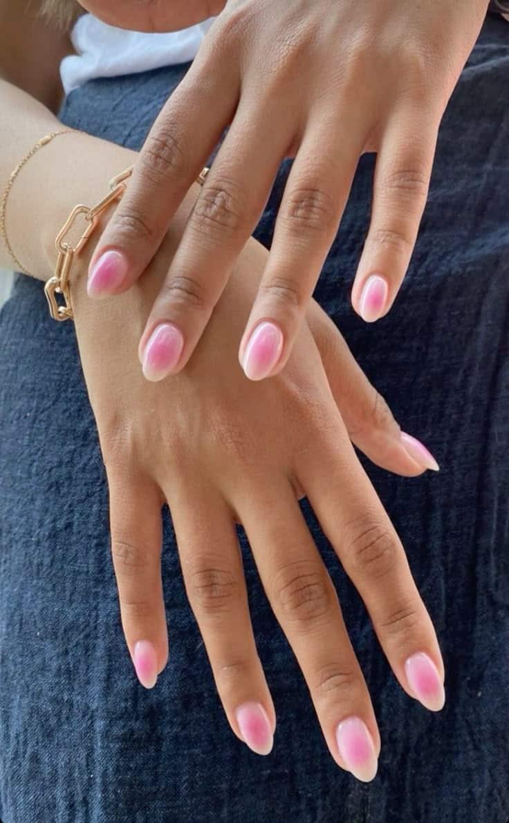 Short Oval Soft Pink Gradient Short Oval Soft Pink Gradient — Classy Preppy Nails
