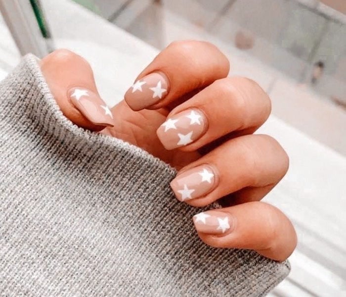 Short Square Nude With White Stars Short Square Nude With White Stars — Classy Preppy Nails