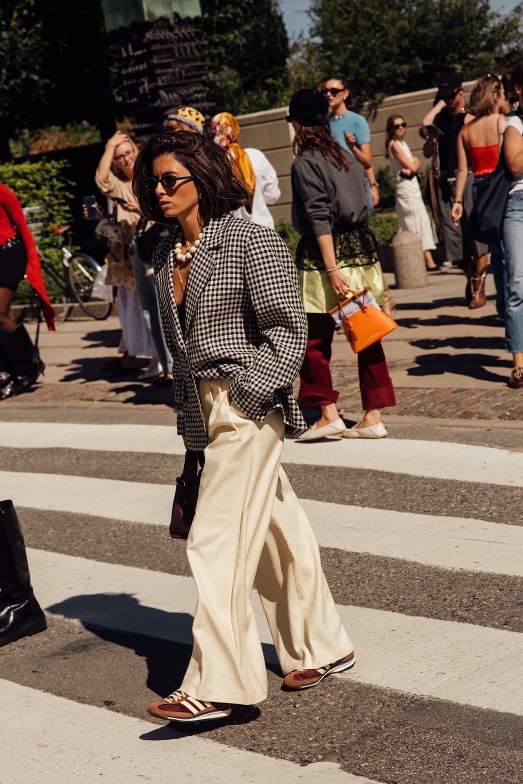 Gingham Blazer Over Cream Top and Wide-Leg Trousers Gingham Blazer Over Cream Top and Wide-Leg Trousers — Classy Preppy Outfits