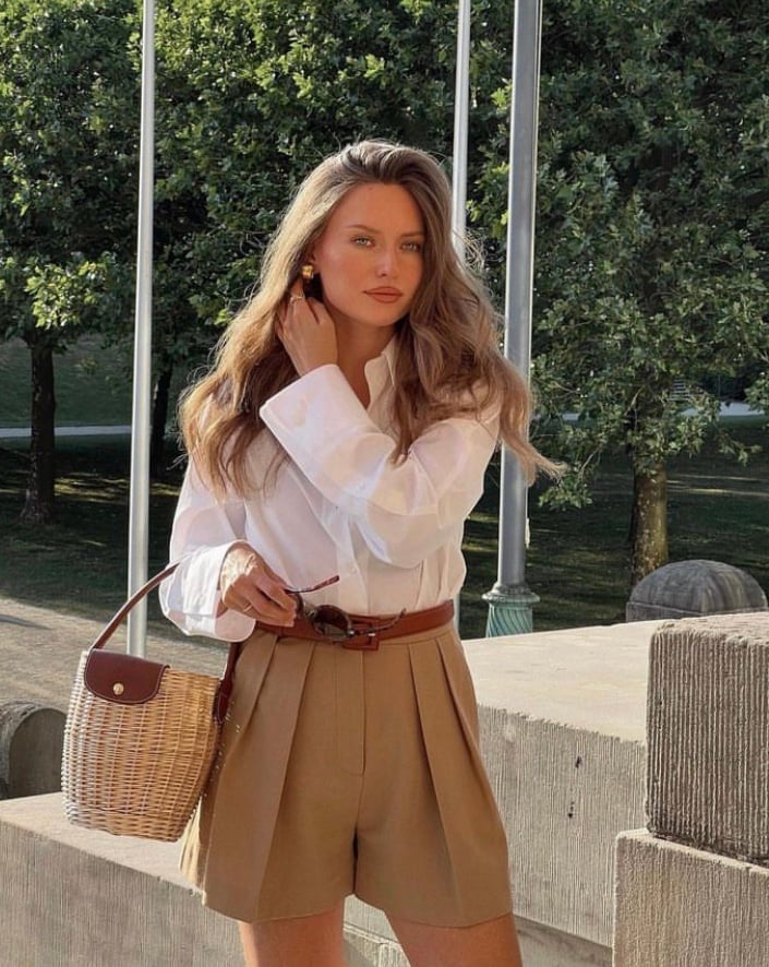 White Button-Down With Pleated Tan Shorts and Brown Loafers White Button-Down With Pleated Tan Shorts and Brown Loafers — Classy Preppy Outfits