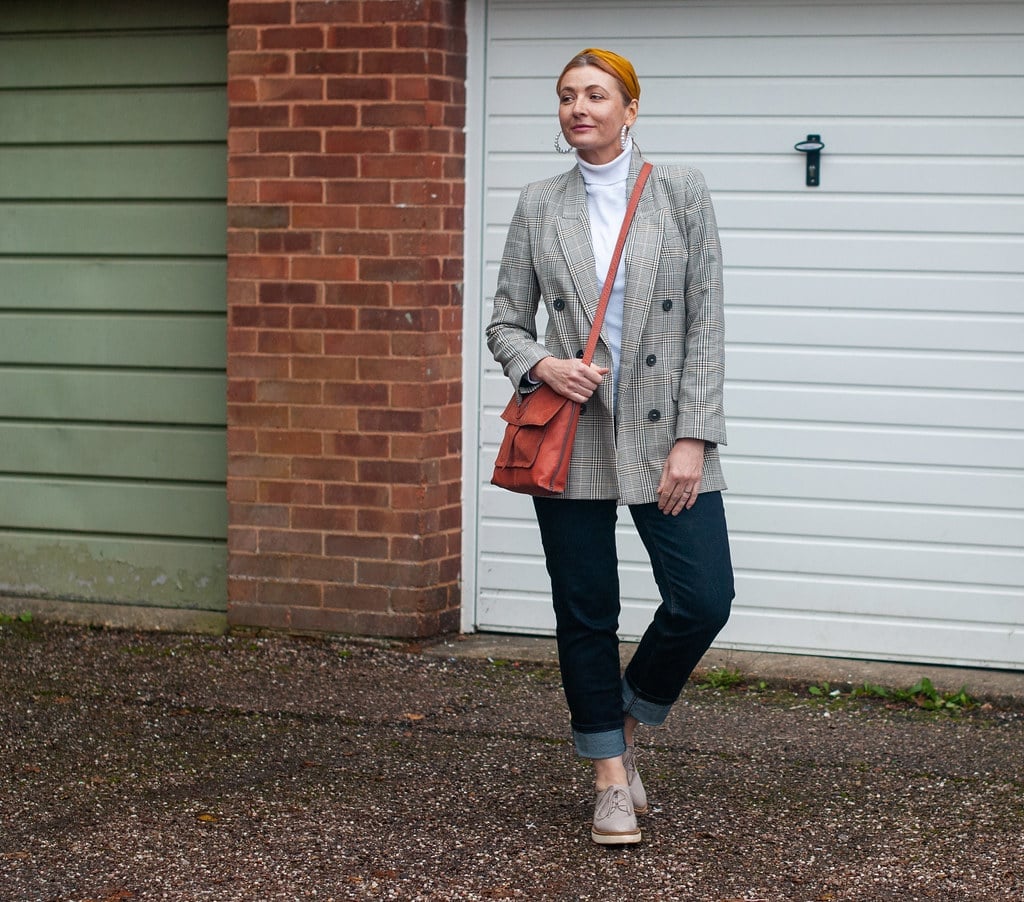 Grey Checked Blazer with White Turtleneck and Jeans Grey Checked Blazer with White Turtleneck and Jeans — Classy Preppy Style